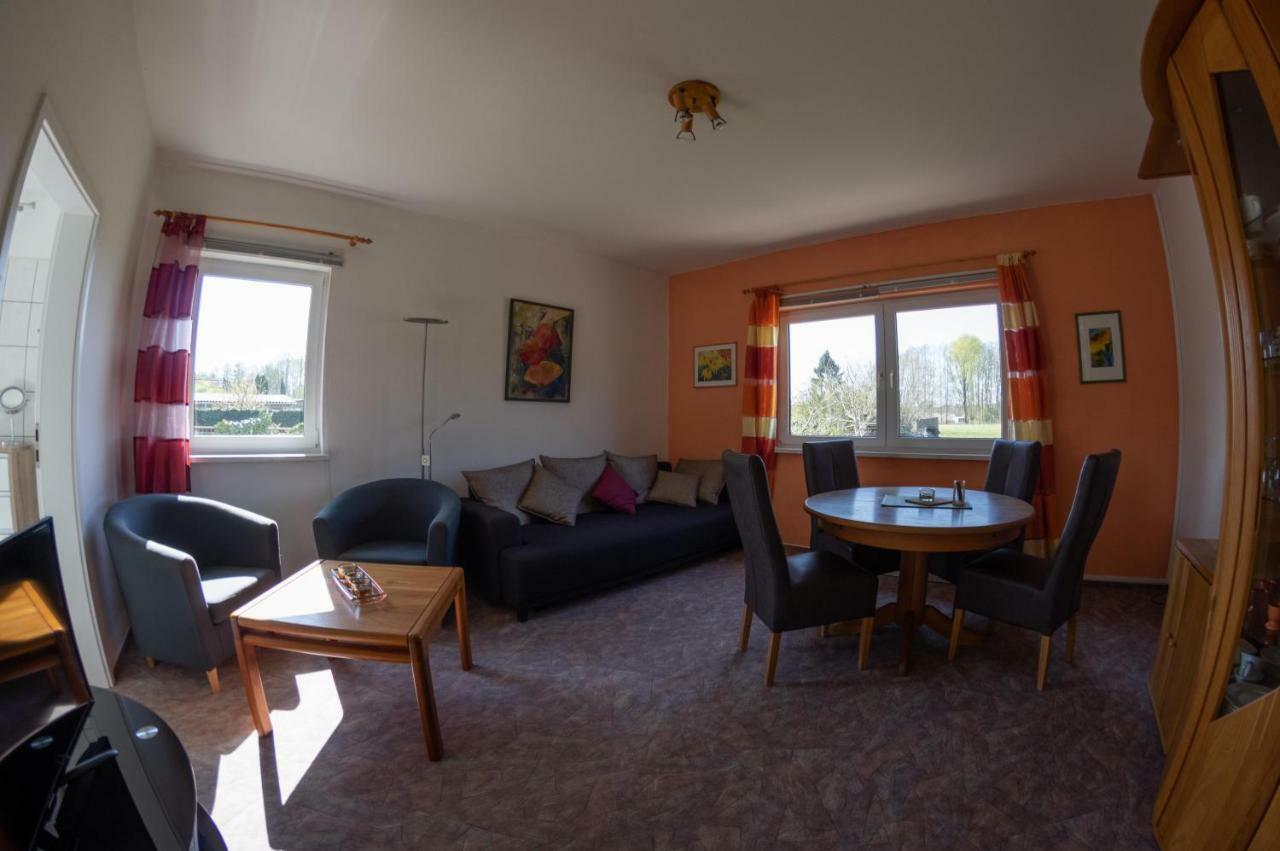 Ferienwohnung Sonnenblume Himmelpfort Pian Exteriör bild